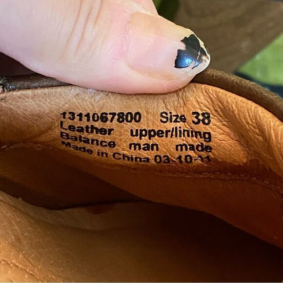 Dansko Riki Brown Leather Studded Clogs Size 38/ 7.5 - Picture 9 of 12